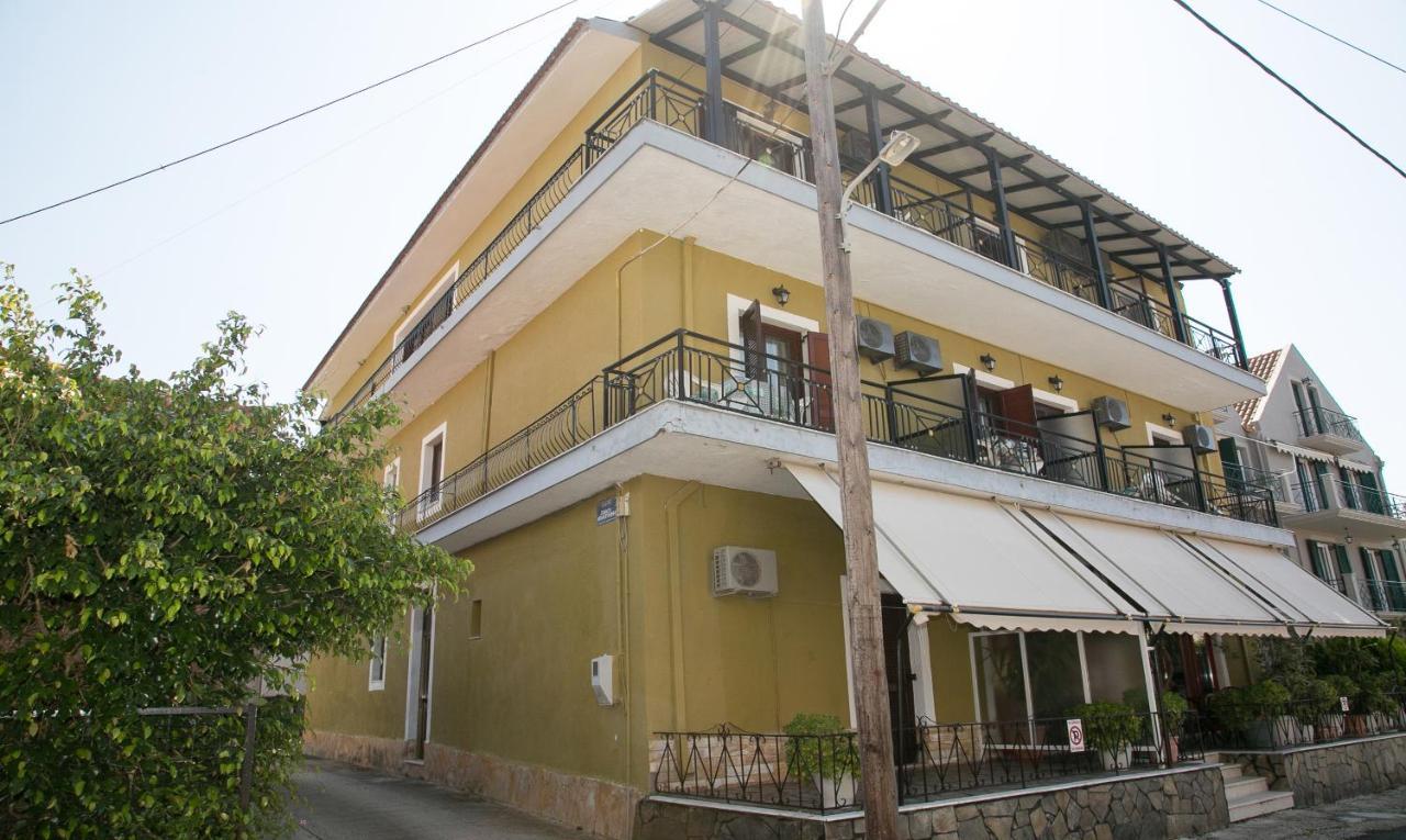 Petania Hotel & Apartments Lixouri Dış mekan fotoğraf