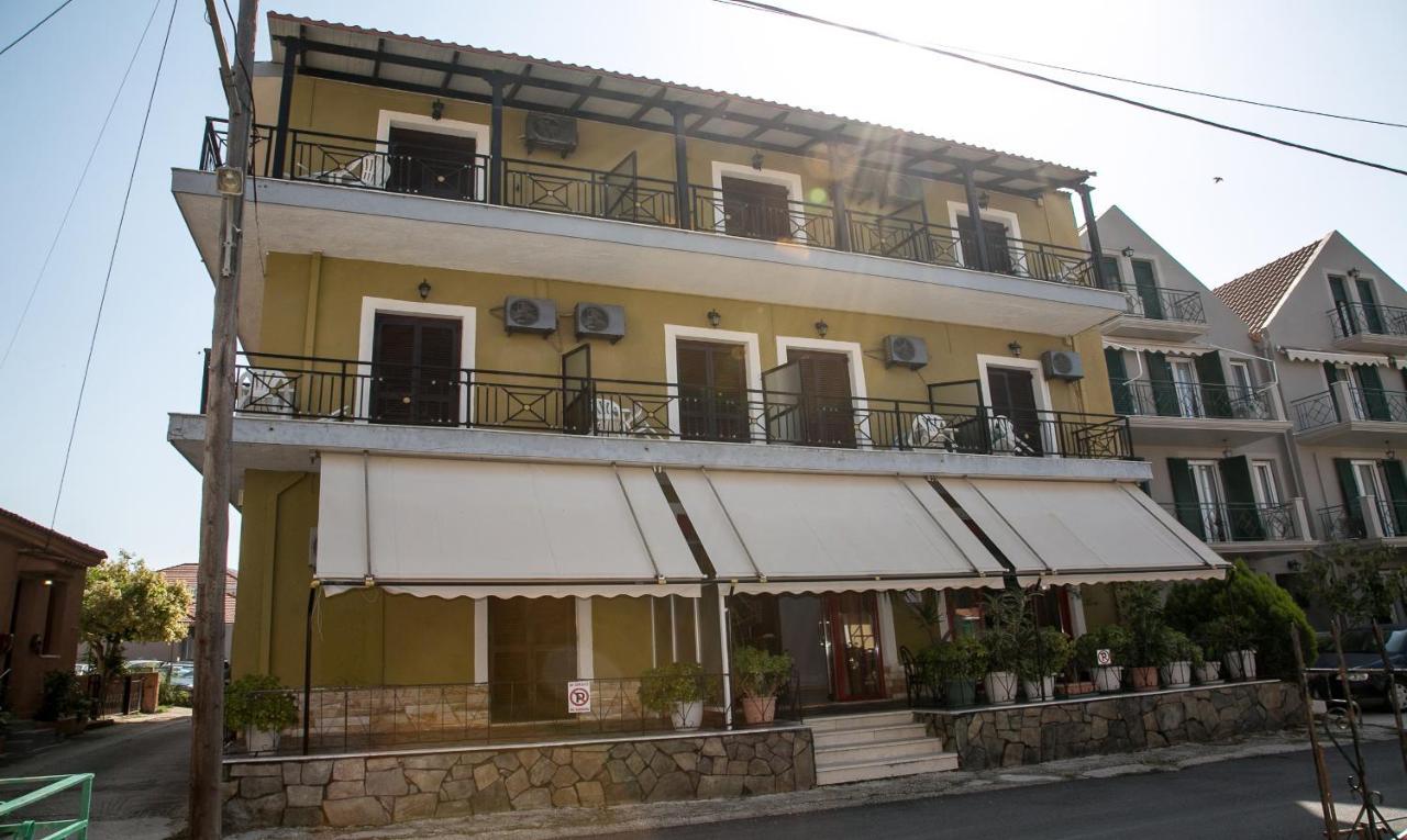 Petania Hotel & Apartments Lixouri Dış mekan fotoğraf