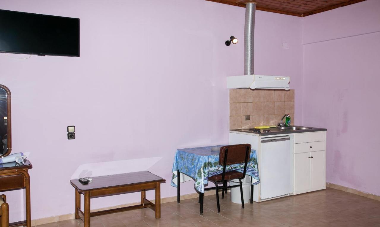 Petania Hotel & Apartments Lixouri Dış mekan fotoğraf