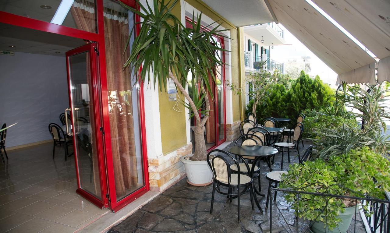 Petania Hotel & Apartments Lixouri Dış mekan fotoğraf