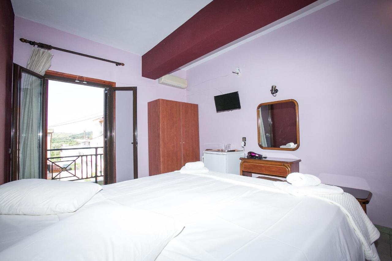 Petania Hotel & Apartments Lixouri Dış mekan fotoğraf
